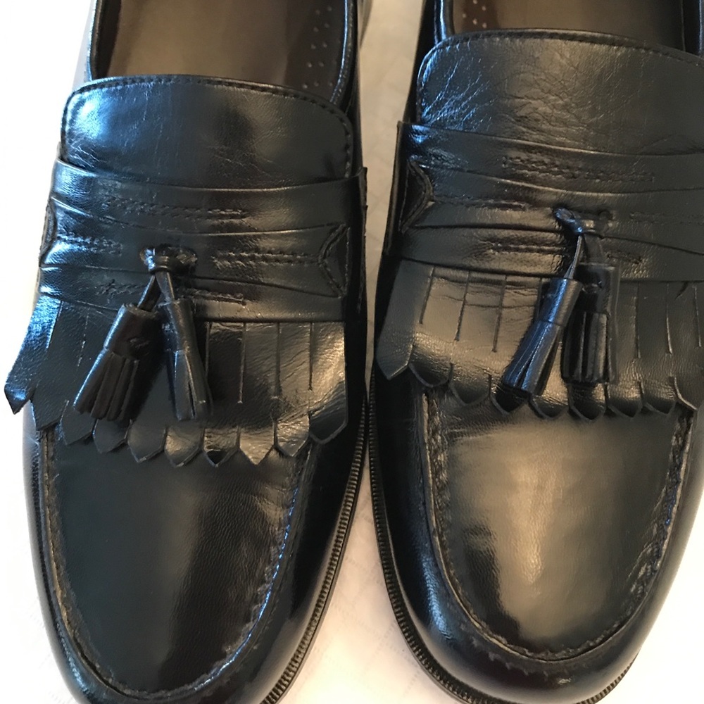 Nunn Bush Men’s Leather Dress Flex Shoes 1…